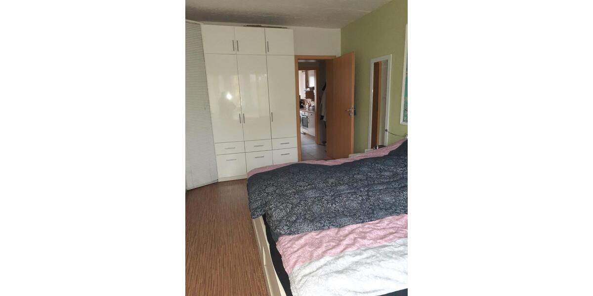 Etagenwohnung Duisburg Beeck - 3 Zimmer, 65 m&sup2;, 450&euro; | Angebot:25264827
