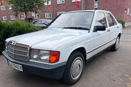 Mercedes-Benz 190 121.885 km 5.999 &euro; Duisburg 47167
