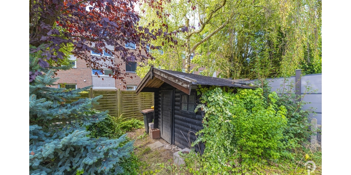 Reihenmittelhaus mit viel Potential für Pärchen und junge Familien, 2 Schlafzimmer + Dachstudio - Reihenmittelhaus Kaarst / Büttgen Büttgen | Angebot:27285727