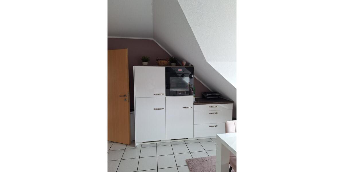 Etagenwohnung Moers Schwafheim - 3 Zimmer, 88 m&sup2;, 880&euro; | Angebot:25270781
