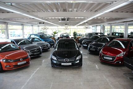 Mercedes-Benz C 200 130.000 km 21.850 &euro; Essen 45356