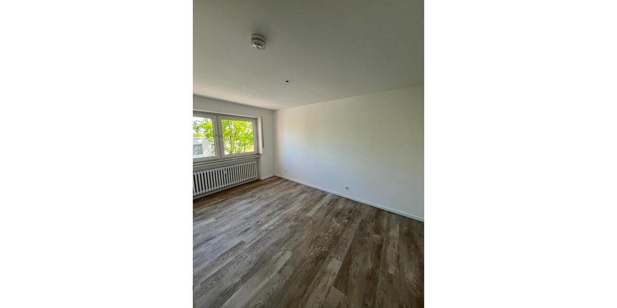 Etagenwohnung Viersen Hülsdonk - 2 Zimmer, 59 m&sup2;, 610&euro; | Angebot:25982677