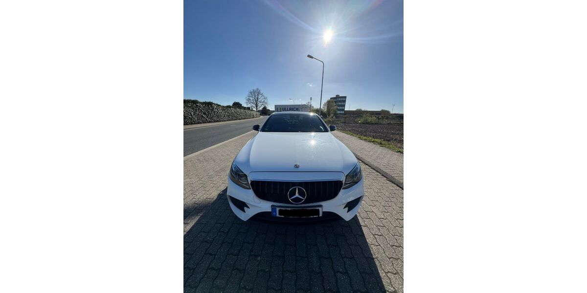 Mercedes-Benz E 200 122.000 km 31.500 &euro; Kempen 47906