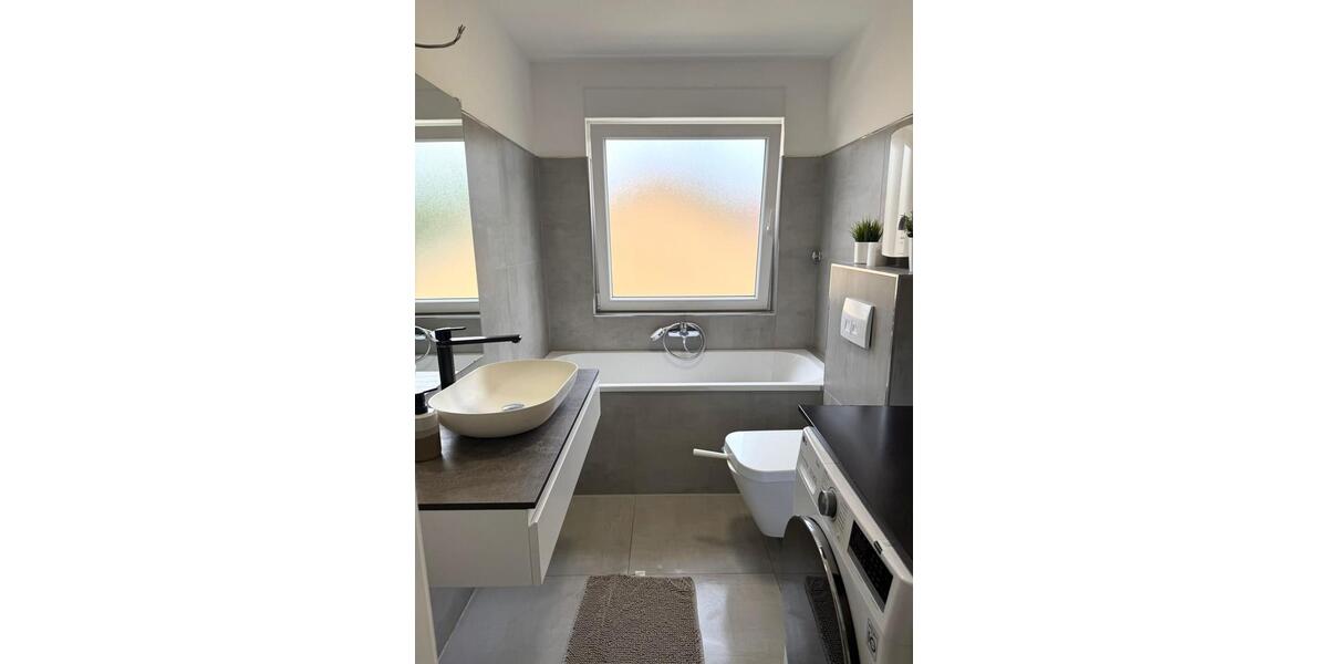 Etagenwohnung Duisburg Duisburg-Mitte - 3.5 Zimmer, 99 m&sup2;, 195.000&euro; | Angebot:25795804