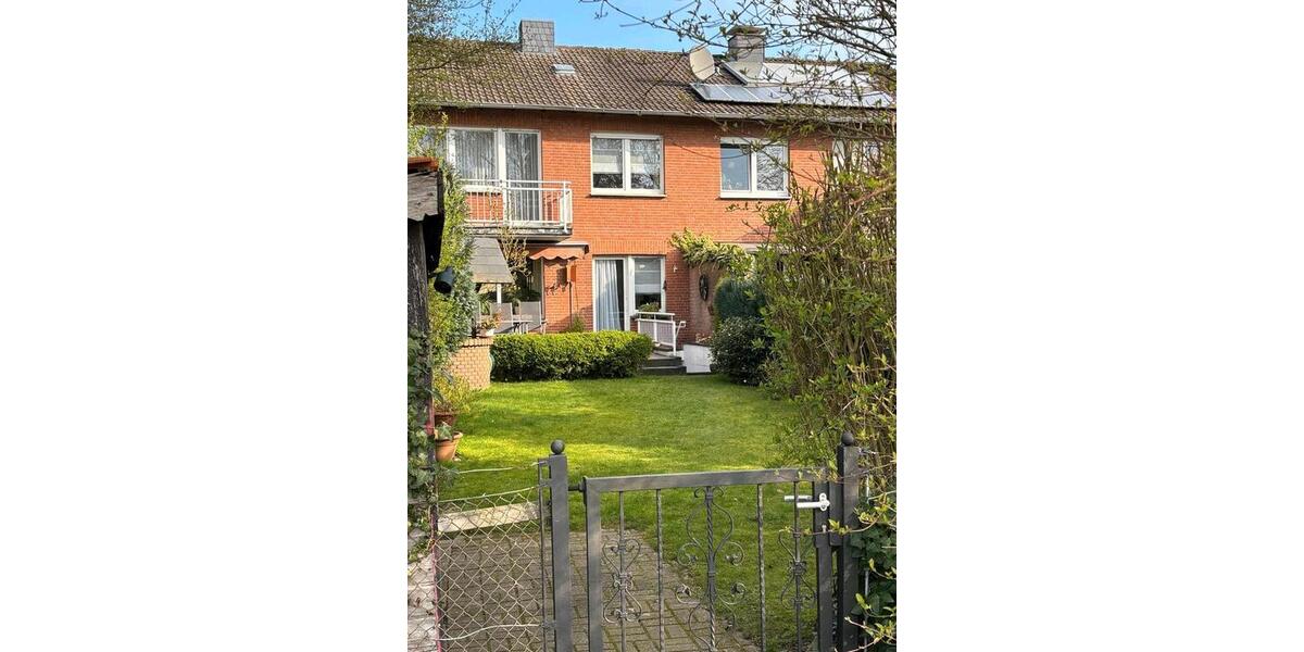 Reihenhaus Geldern - 4 Zimmer, 120 m&sup2;, 940&euro; | Angebot:25823654