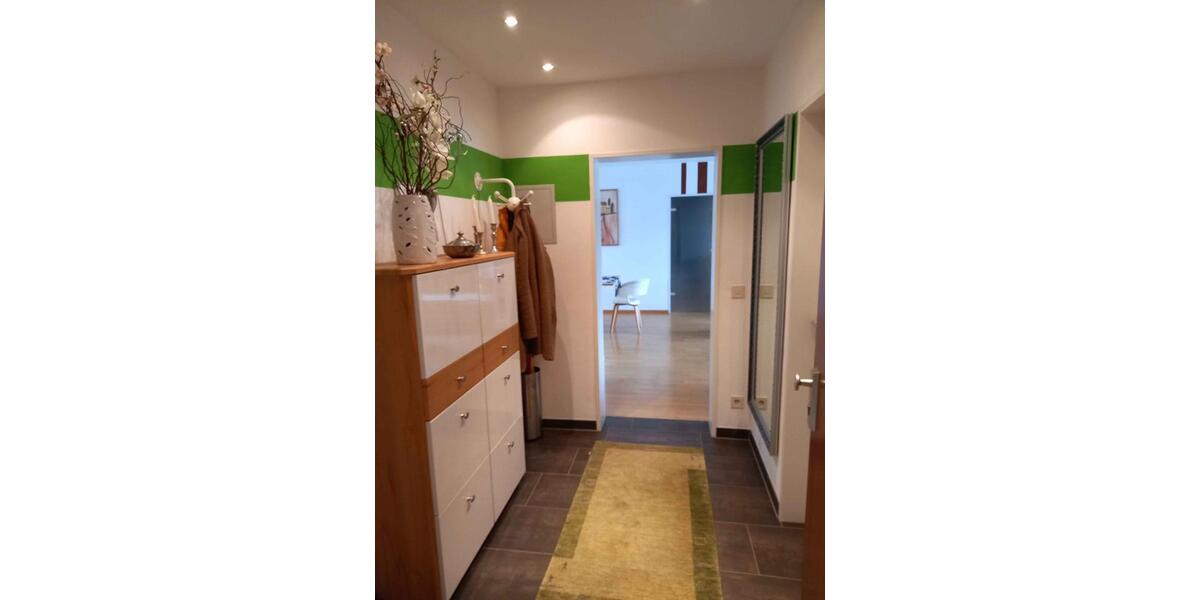 Dachgeschoßwohnung Essen Stadtbezirk V - 4.5 Zimmer, 92 m&sup2;, 210.000&euro; | Angebot:25238631