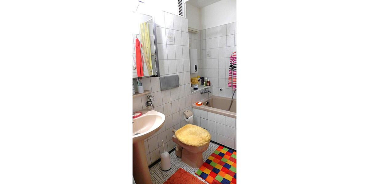 Hochparterre Neuss - 3 Zimmer, 83 m&sup2;, 255.000&euro; | Angebot:25960217