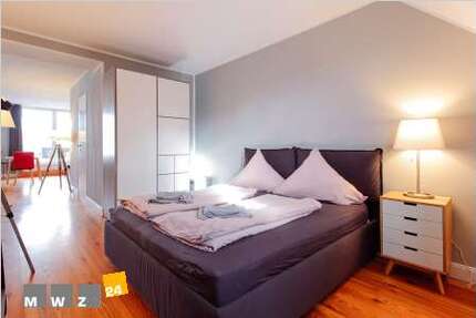 Zimmer Düsseldorf Stadtmitte - 2 Zimmer, 1.750&euro; | Angebot:24163324