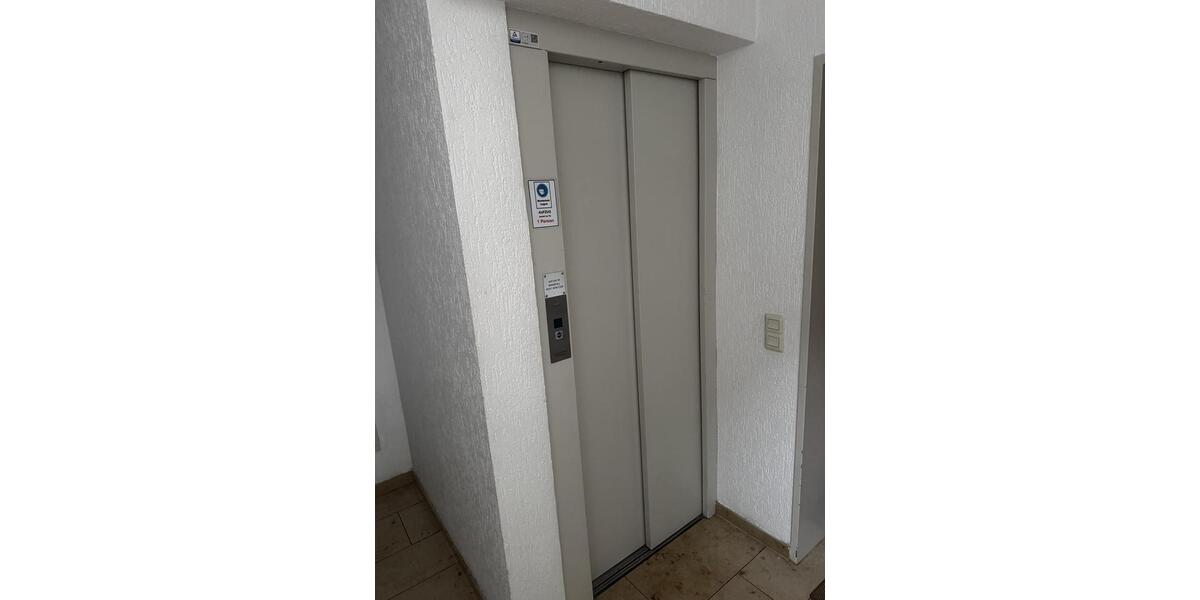 Maisonettenwohnung Krefeld - 3 Zimmer, 66 m&sup2;, 745&euro; | Angebot:25929638