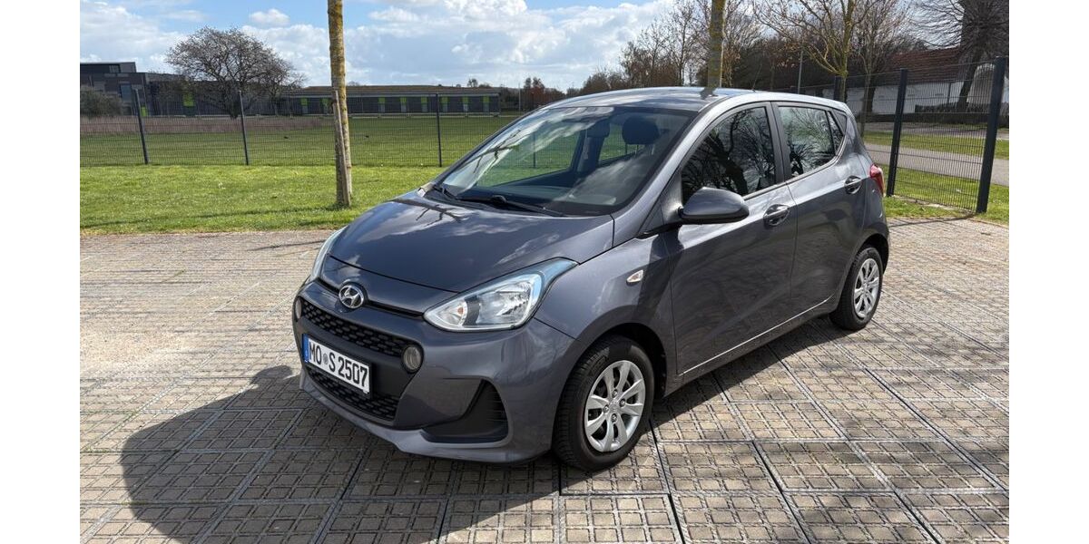 Hyundai i10 36.500 km 8.999 &euro; Xanten 46509