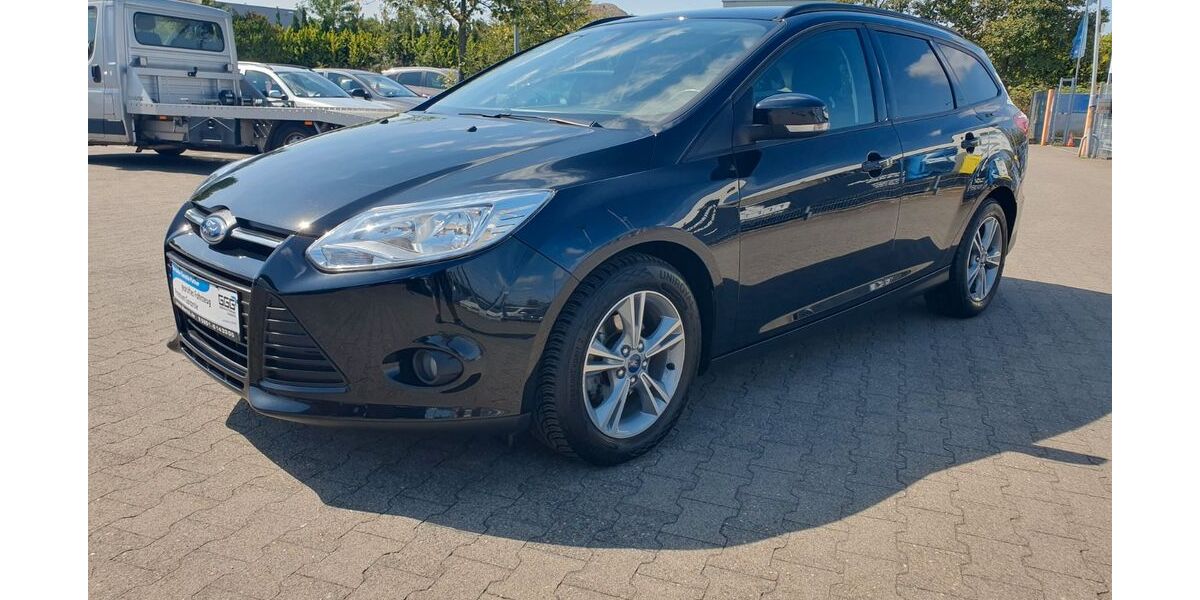 Ford Focus 69.902 km 7.499 &euro; Essen 45326