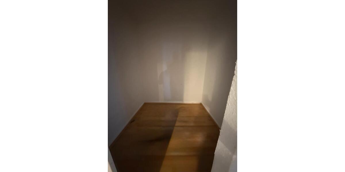 Erdgeschoßwohnung Krefeld Benrad - 1 Zimmer, 40 m&sup2;, 480&euro; | Angebot:26498591