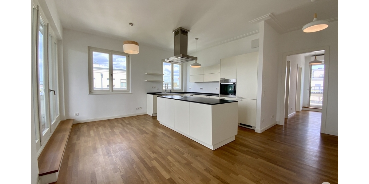 Wohnen in hochwertigem Ambiente mit internationalem Flair. Luxus-Penthouse Heinrich-Heine-Gärten - Einfamilienhaus Düsseldorf Heerdt | Angebot:26748838