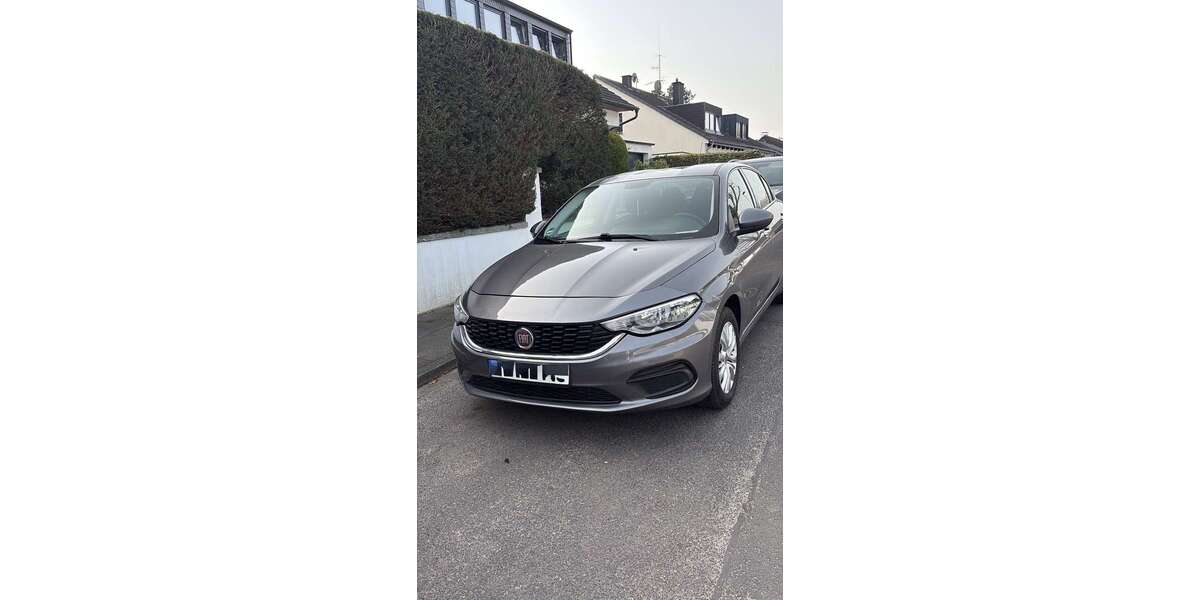 Fiat Tipo 121.000 km 5.599 &euro; Meerbusch 40668