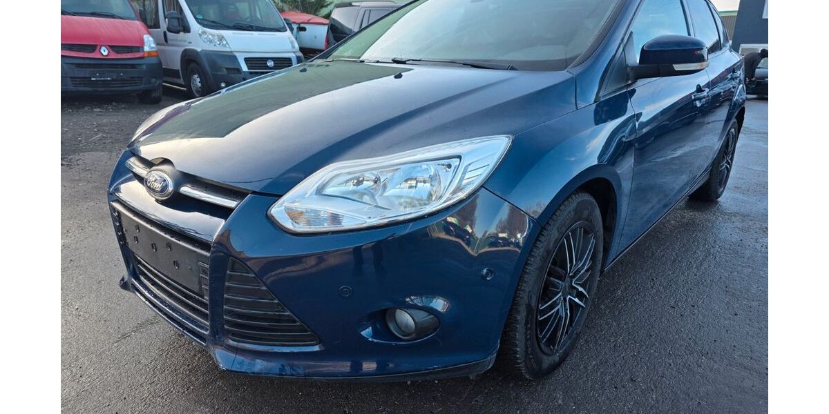 Ford Focus 133.000 km 5.200 &euro; Moers 47441