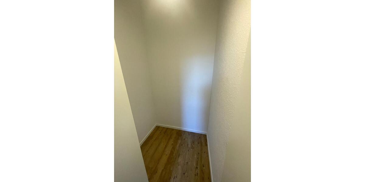 Etagenwohnung Essen Stadtbezirk IV - 2 Zimmer, 66 m&sup2;, 645&euro; | Angebot:25823130