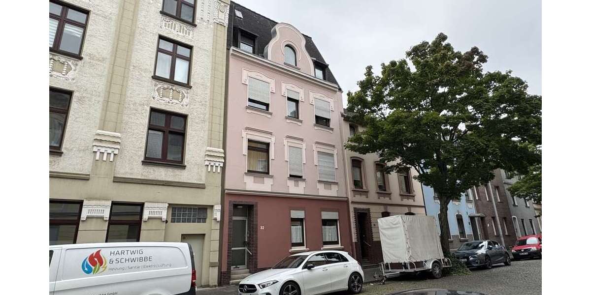 Einfamilienhaus Duisburg / Neudorf Neudorf - 9 Zimmer, 204 m&sup2;, 395.000&euro; | Angebot:23577503