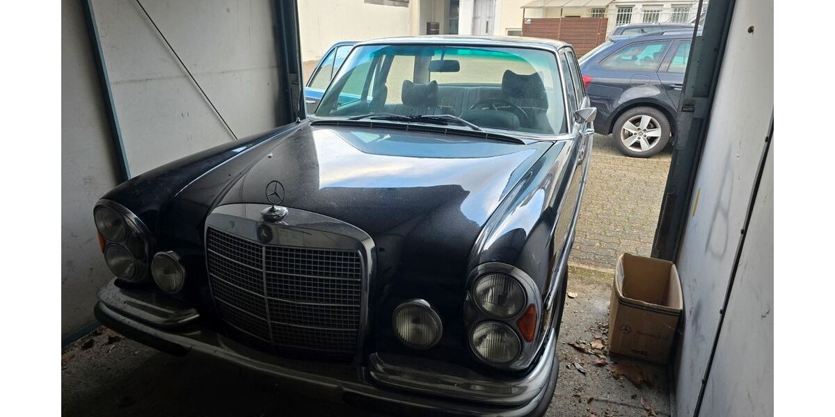 Mercedes-Benz 280 160.000 km 22.899 &euro; Willich 47877