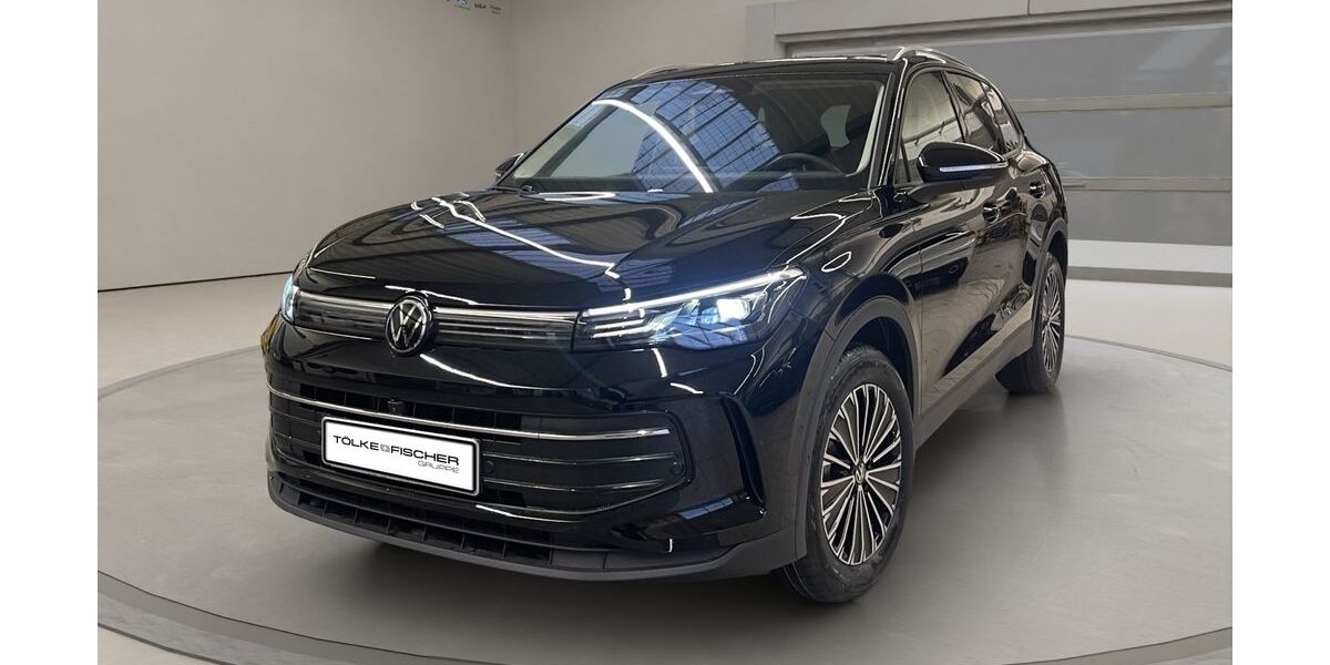 VW Tiguan 11.000 km 42.980 &euro; Krefeld 47805