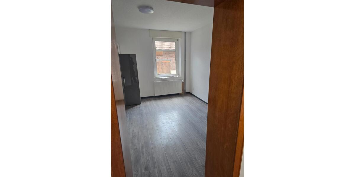Erdgeschoßwohnung Tönisvorst - 2 Zimmer, 58 m&sup2;, 780&euro; | Angebot:26481335