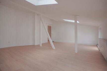 Wohnung Mülheim an der Ruhr - 3 Zimmer, 92 m&sup2;, 910&euro; | Angebot:26688507