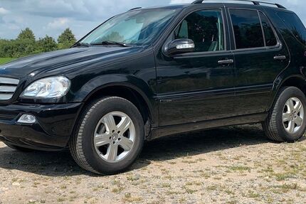 Mercedes-Benz ML 270 250.000 km 7.999 &euro; Willich 47877