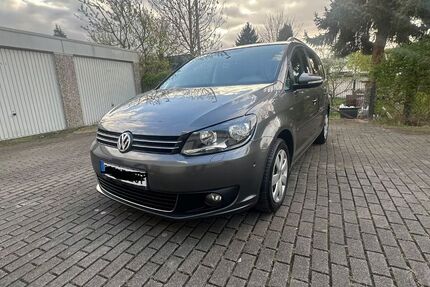VW Touran 178.500 km 6.500 &euro; Essen 45326