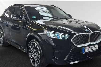 BMW iX2 6.000 km 54.980 &euro; Moers 47441