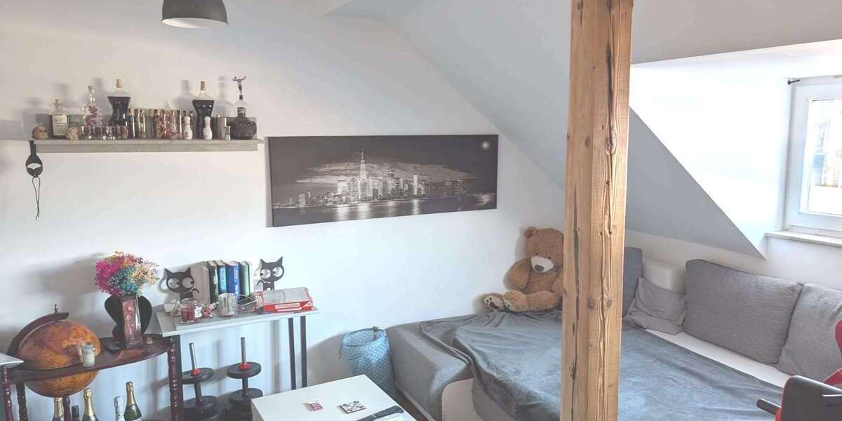 Etagenwohnung Krefeld Krefeld-Mitte - 3 Zimmer, 76 m&sup2;, 730&euro; | Angebot:26745707