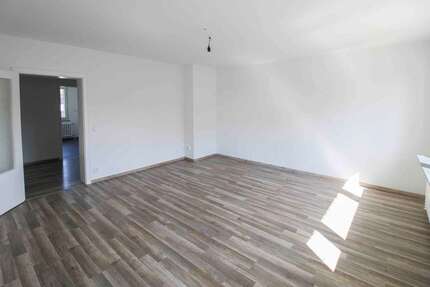 Wohnung Duisburg Rheinhausen - 3 Zimmer, 74 m&sup2;, 165.000&euro; | Angebot:25906644