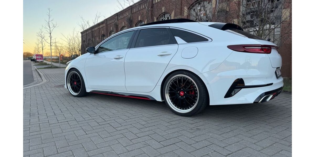 Kia pro ceed / ProCeed 69.000 km 19.390 &euro; Dinslaken 46535