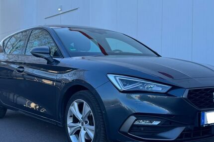 Seat Leon 89.000 km 17.850 &euro; Düsseldorf 40591