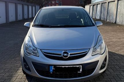 Opel Corsa 130.000 km 5.600 &euro; Duisburg 47169