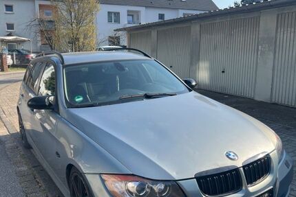 BMW 320 346.000 km 3.100 &euro; Oberhausen 46119
