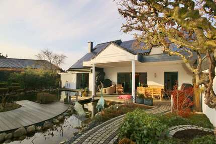 Haus Mönchengladbach West - 5 Zimmer, 221 m&sup2;, 969.000&euro; | Angebot:24658459