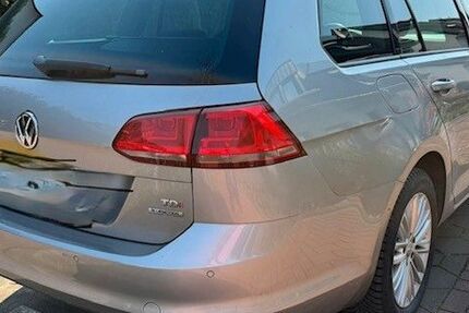 VW Golf 159.000 km 8.300 &euro; Moers 47447