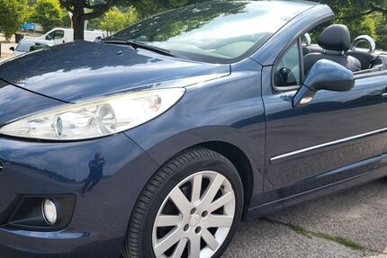 Peugeot 207 235.000 km 2.790 &euro; Duisburg 47167