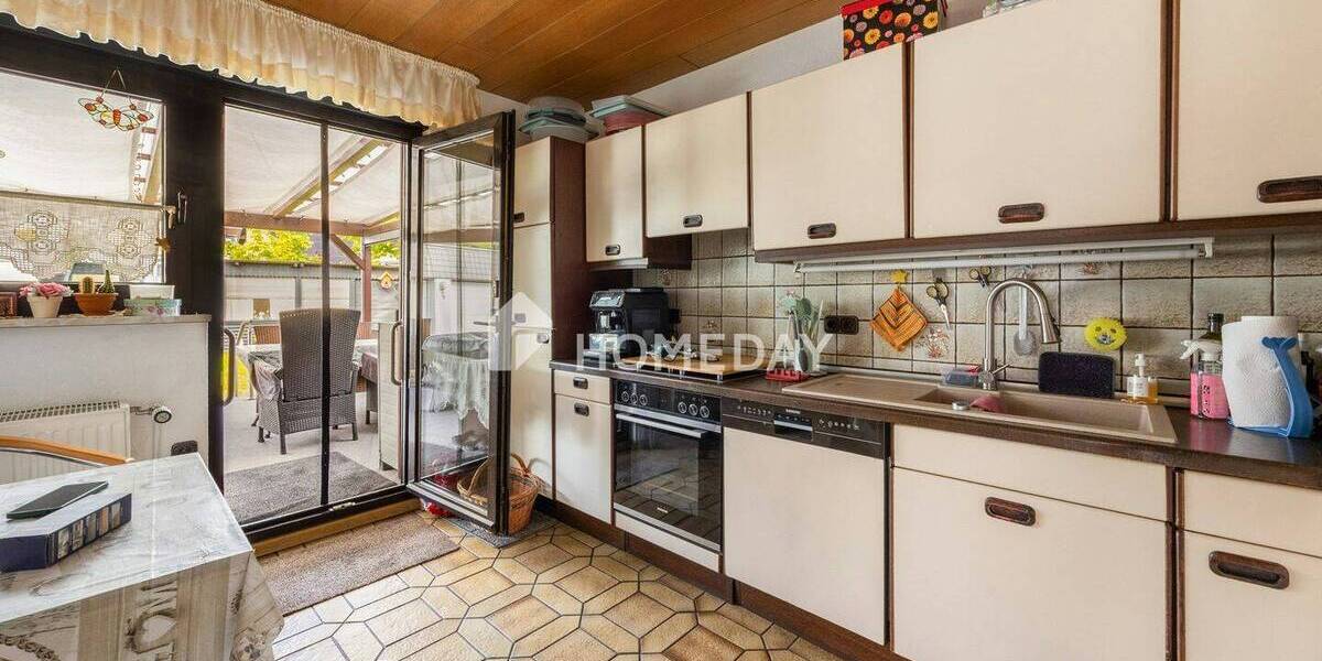 Mehrfamilienhaus, Wohnhaus Oberhausen Sterkrade-Nord - 4 Zimmer, 125 m&sup2;, 399.000&euro; | Angebot:26686072
