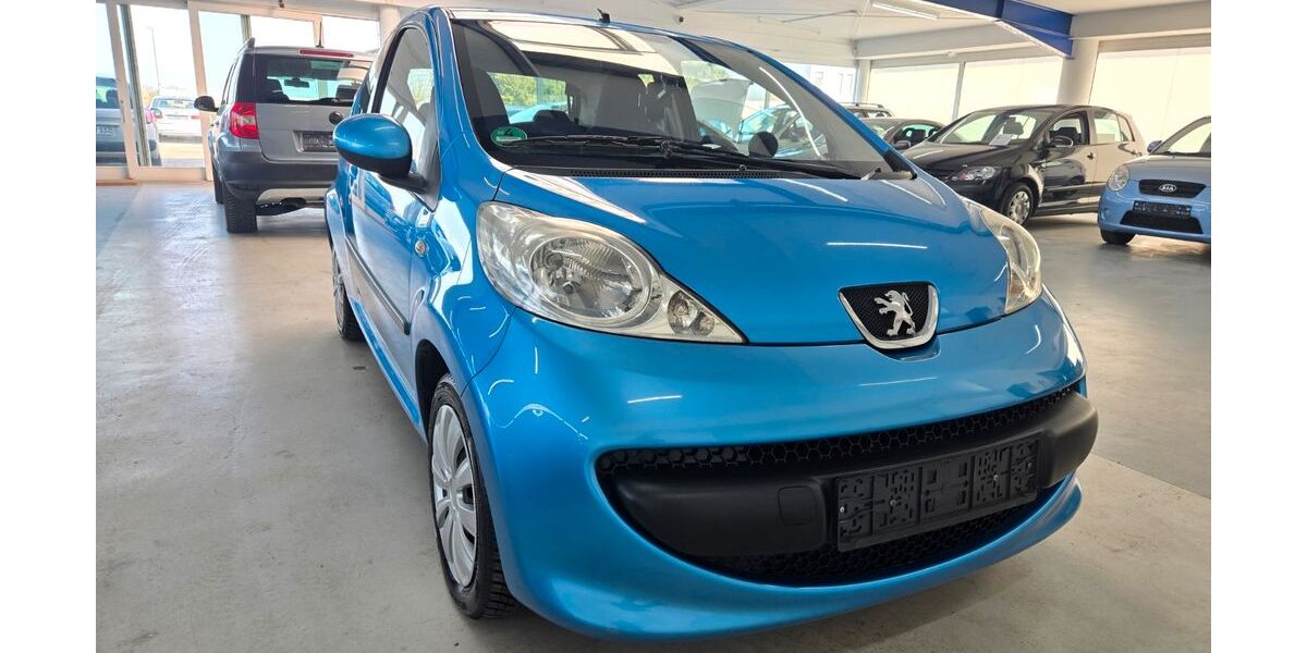Peugeot 107 129.539 km 2.499 &euro; Rheinberg 47495