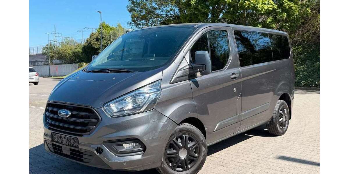 Ford Transit Custom 325.059 km 12.790 &euro; Essen 45139