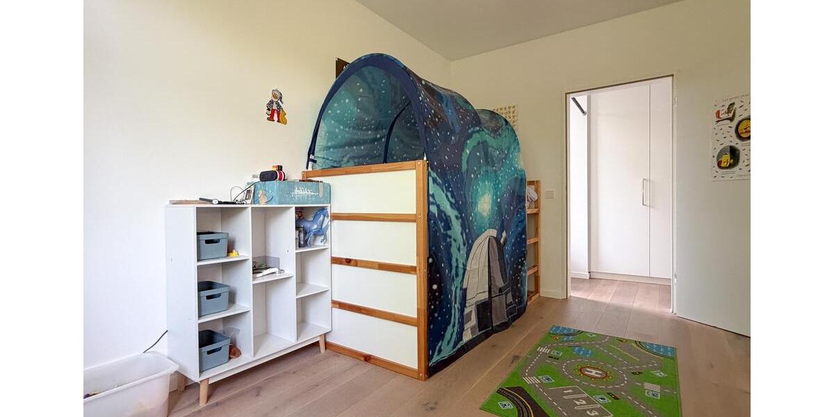Etagenwohnung Düsseldorf Stadtbezirk 6 - 4 Zimmer, 160 m&sup2;, 2.690&euro; | Angebot:26634604