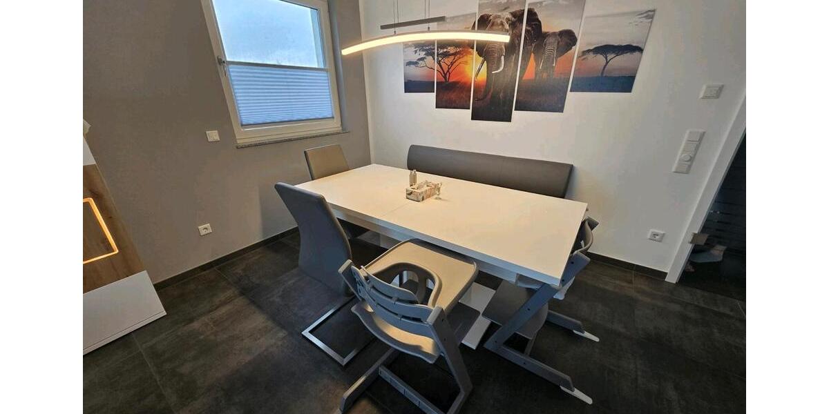 Etagenwohnung Dinslaken - 3.5 Zimmer, 94 m&sup2;, 459.000&euro; | Angebot:25867303