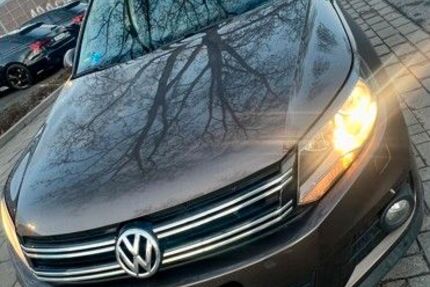 VW Tiguan 185.000 km 7.799 &euro; Düsseldorf 40233