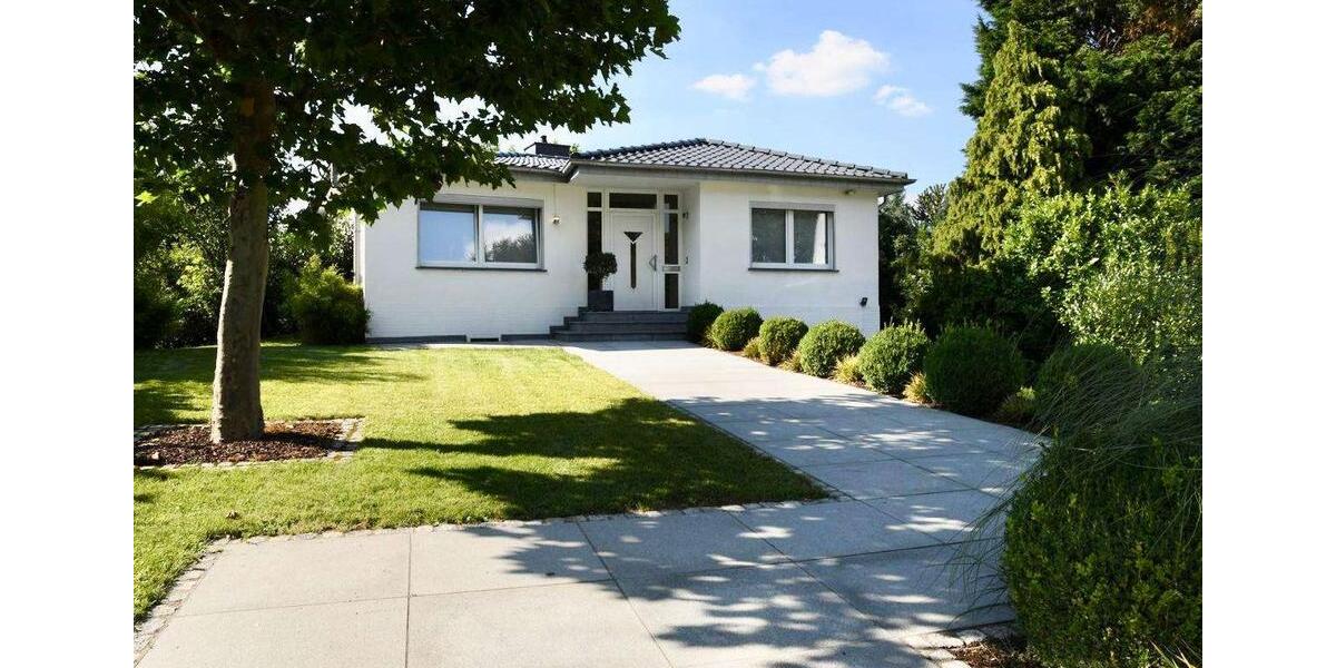 Einfamilienhaus Willich - 5 Zimmer, 150 m&sup2;, 3.350&euro; | Angebot:26461519
