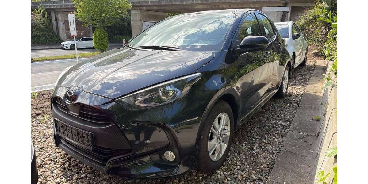 Mazda 2 28.450 km 19.820 &euro; Neuss 41464
