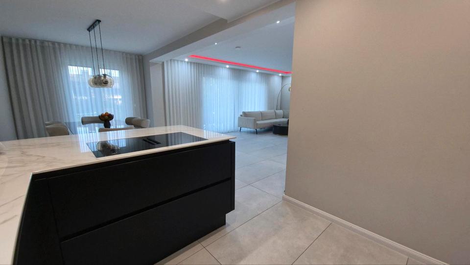 Einfamilienhaus Duisburg Rheinhausen - 5 Zimmer, 135 m&sup2;, 750.000&euro; | Angebot:26603985