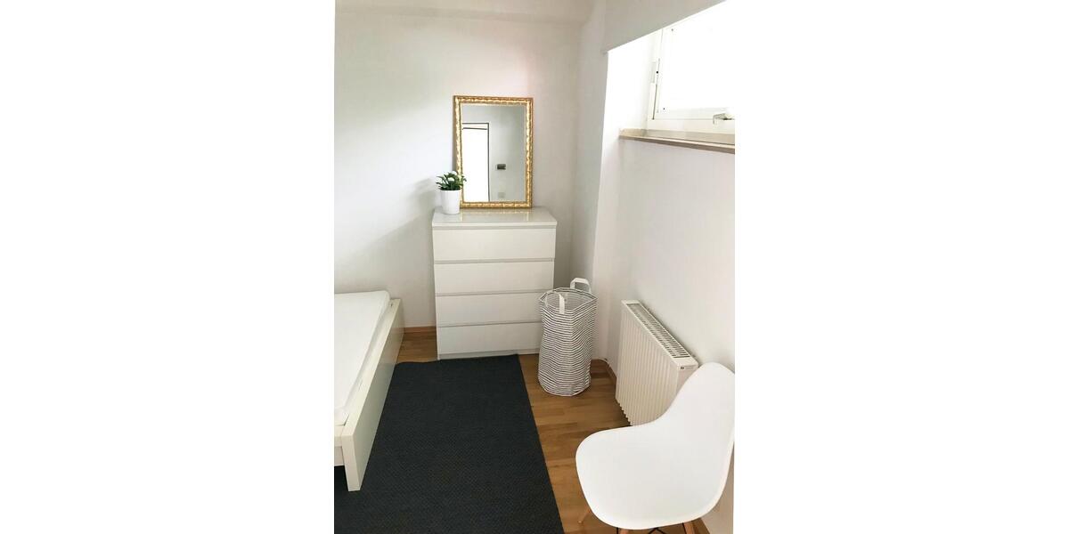 Etagenwohnung Düsseldorf Oberbilk - 2 Zimmer, 42 m&sup2;, 218.000&euro; | Angebot:26716097