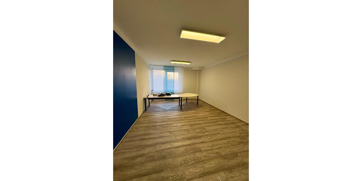 Gewerbeobjekt Moers Rheinkamp - 1.660&euro; | Angebot:26198884