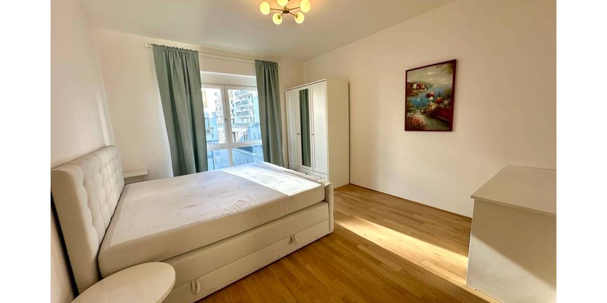 Etagenwohnung Mülheim Mitte - 4 Zimmer, 111 m&sup2;, 1.600&euro; | Angebot:25971060