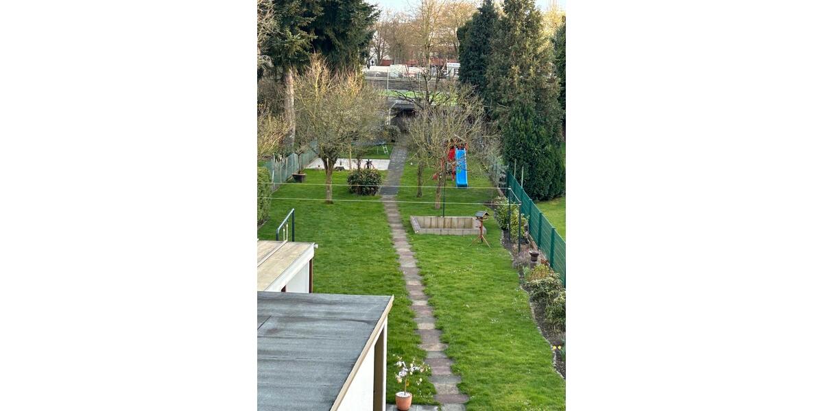 Dachgeschoßwohnung Mülheim an der Ruhr Rechtsruhr-Nord - 2.5 Zimmer, 70 m&sup2;, 590&euro; | Angebot:25656508